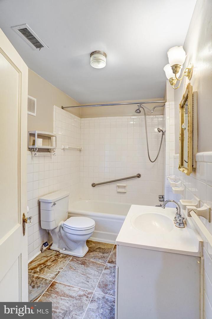 9040 GRANT AVE, MANASSAS, Virginia 20110, 3 Bedrooms Bedrooms, ,2 BathroomsBathrooms,Residential,For sale,9040 GRANT AVE,VAMN2009432 MLS # VAMN2009432
