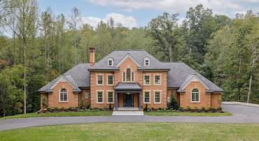 3395 BROOKSIDE DR, CHARLOTTESVILLE, Virginia 22901, 4 Bedrooms Bedrooms, ,3 BathroomsBathrooms,Residential,For sale,3395 BROOKSIDE DR,669527 MLS # 669527