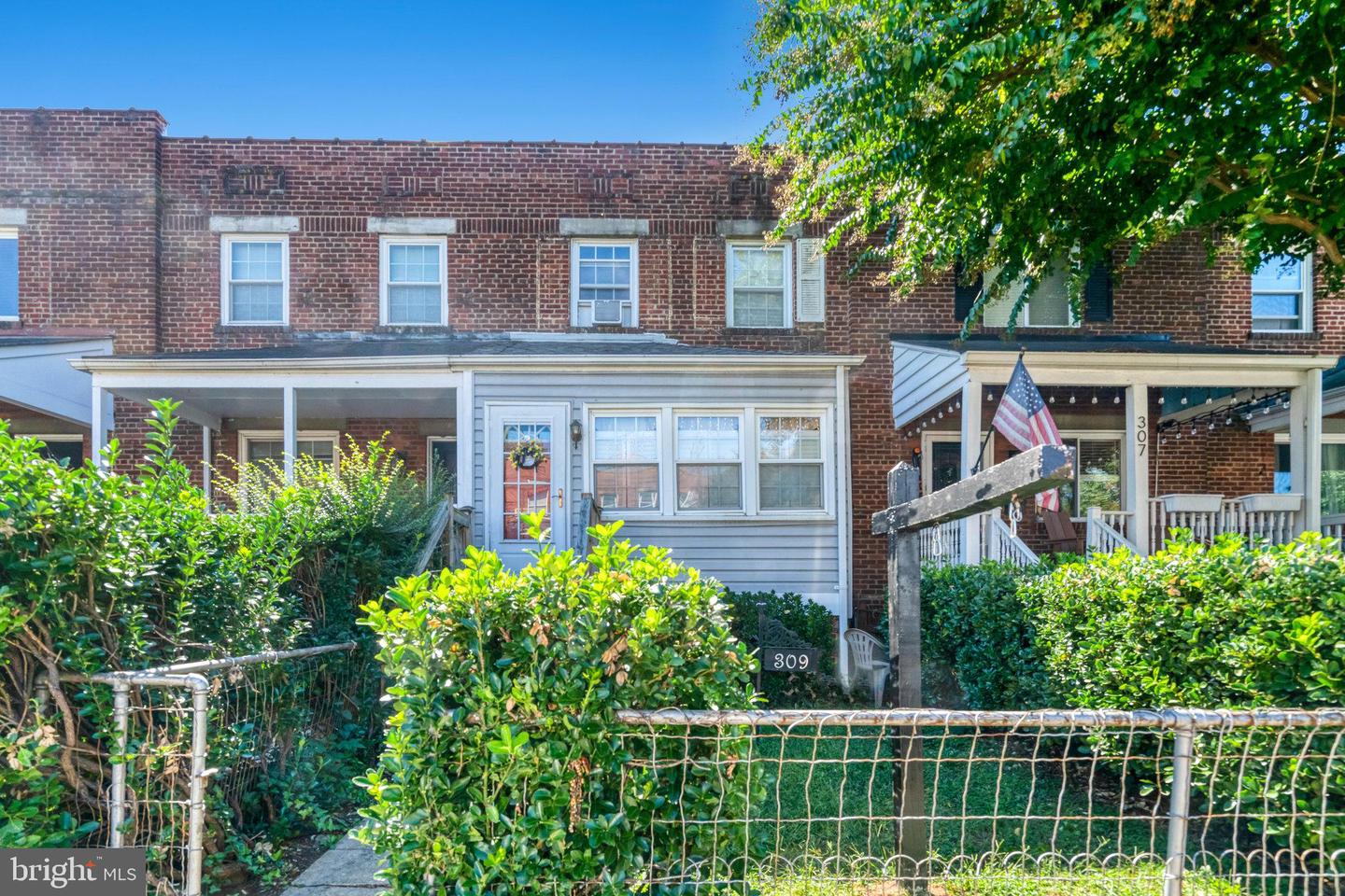 309 WESMOND DR, ALEXANDRIA, Virginia 22305, 2 Bedrooms Bedrooms, ,1 BathroomBathrooms,Residential,For sale,309 WESMOND DR,VAAX2050354 MLS # VAAX2050354