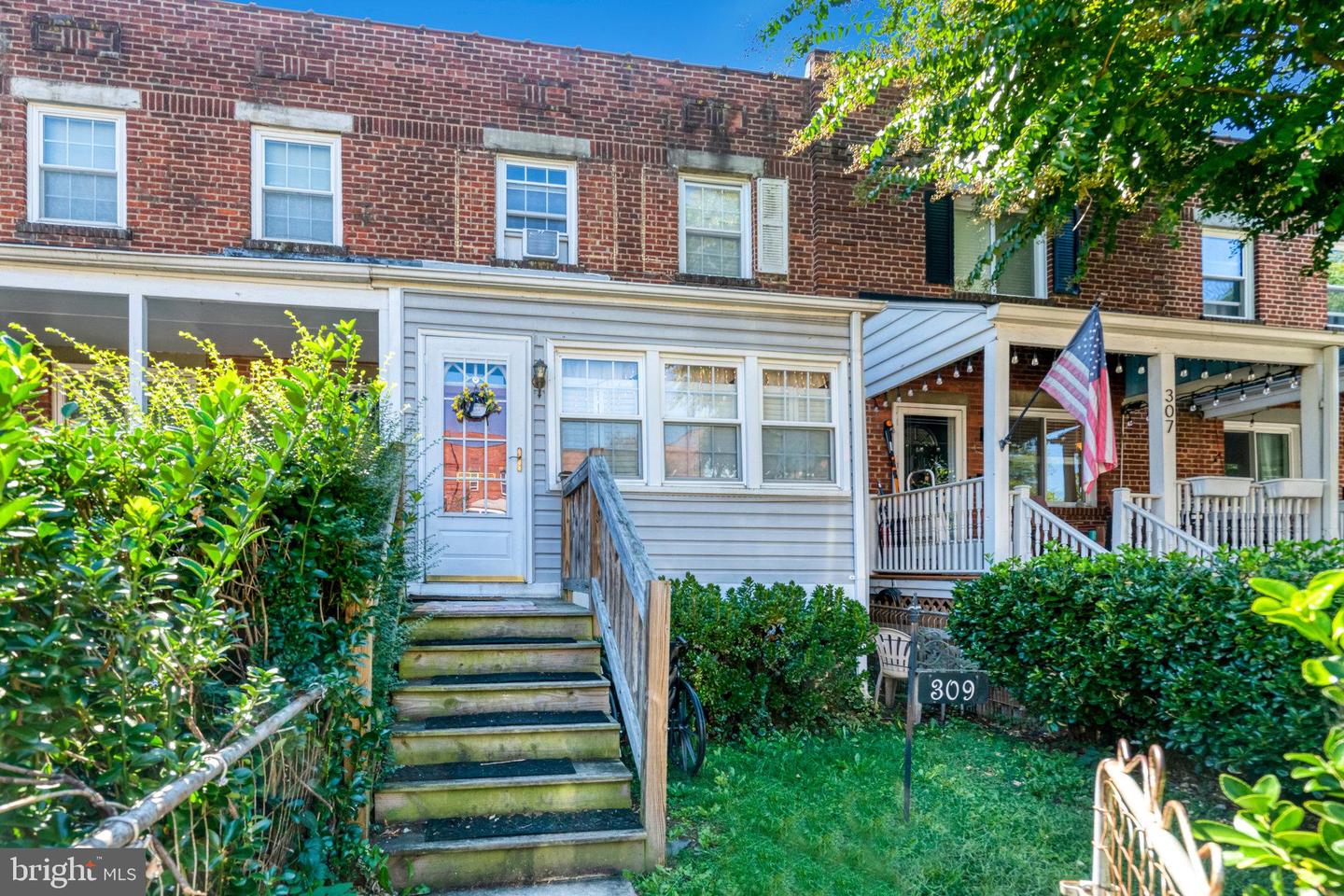 309 WESMOND DR, ALEXANDRIA, Virginia 22305, 2 Bedrooms Bedrooms, ,1 BathroomBathrooms,Residential,For sale,309 WESMOND DR,VAAX2050354 MLS # VAAX2050354