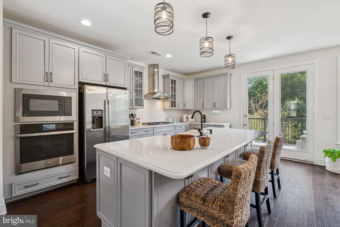 23056 SULLIVANS COVE SQ, BRAMBLETON, Virginia 20148, 3 Bedrooms Bedrooms, ,2 BathroomsBathrooms,Residential,For sale,23056 SULLIVANS COVE SQ,VALO2107926 MLS # VALO2107926
