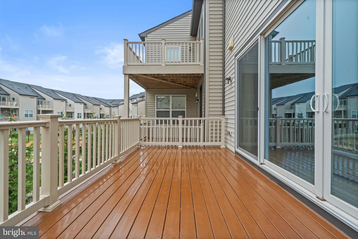14303 YESLER AVE, CHANTILLY, Virginia 20151, 3 Bedrooms Bedrooms, 8 Rooms Rooms,3 BathroomsBathrooms,Residential,For sale,14303 YESLER AVE,VAFX2270114 MLS # VAFX2270114