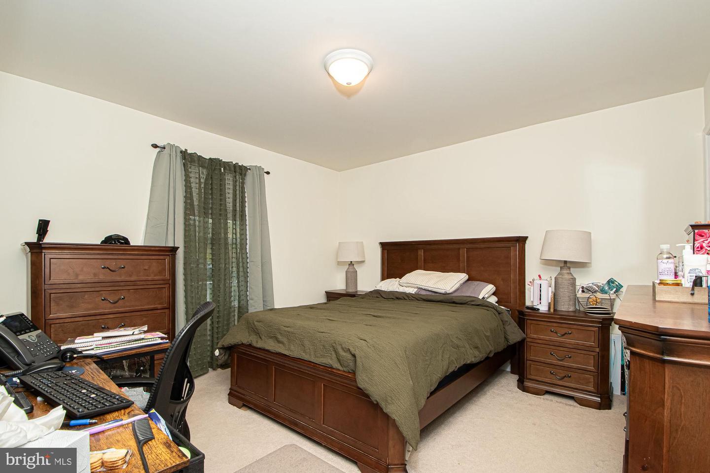 21 LILLEIGH CT, MAURERTOWN, Virginia 22644, 3 Bedrooms Bedrooms, 5 Rooms Rooms,2 BathroomsBathrooms,Residential,For sale,21 LILLEIGH CT,VASH2012664 MLS # VASH2012664