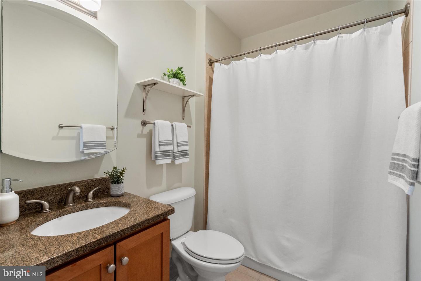 2035 2ND ST NW #G202, WASHINGTON, District Of Columbia 20001, 2 Bedrooms Bedrooms, ,1 BathroomBathrooms,Residential,For sale,2035 2ND ST NW #G202,DCDC2224910 MLS # DCDC2224910