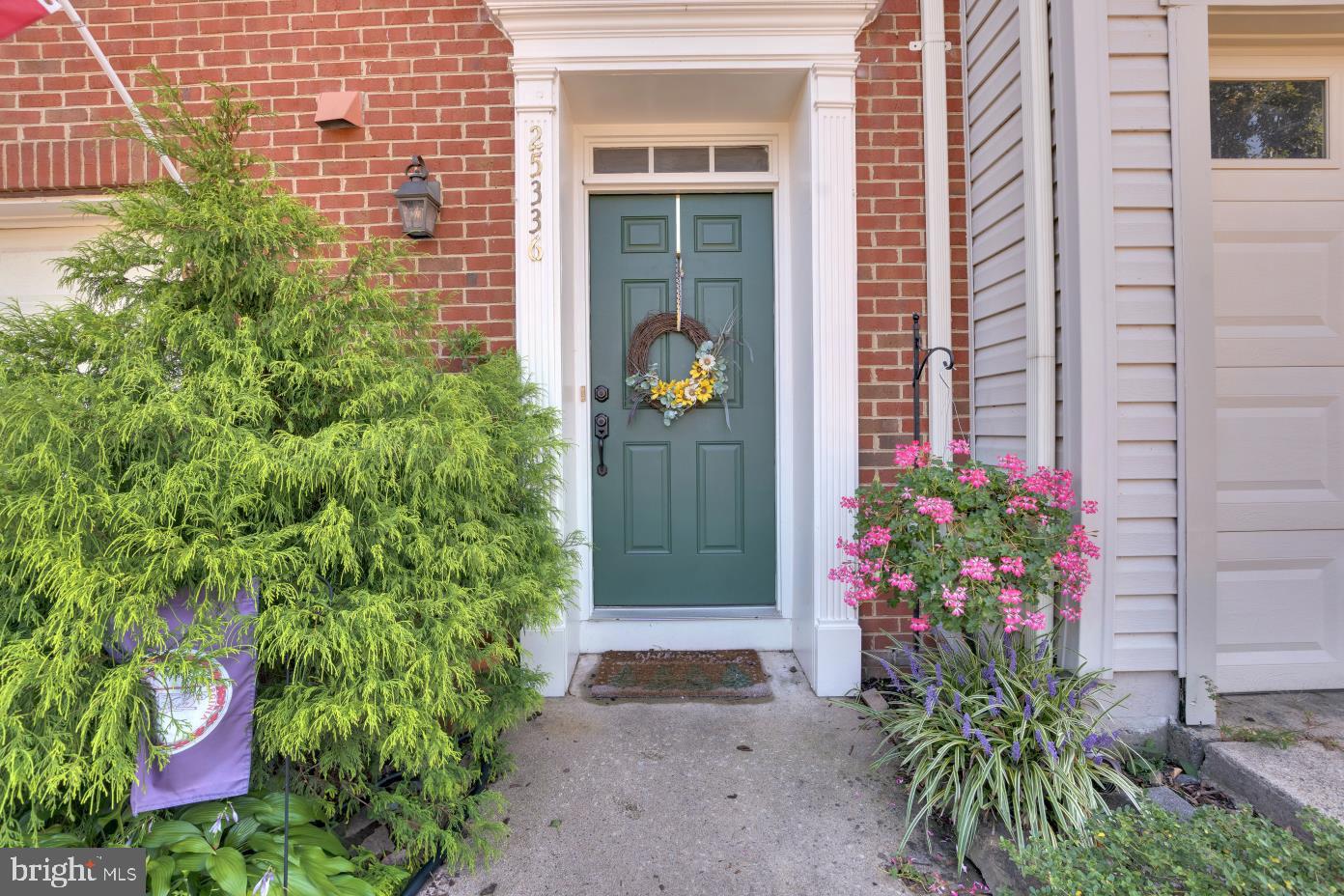 25336 SWEETNESS TER, ALDIE, Virginia 20105, 3 Bedrooms Bedrooms, ,2 BathroomsBathrooms,Residential,For sale,25336 SWEETNESS TER,VALO2107936 MLS # VALO2107936