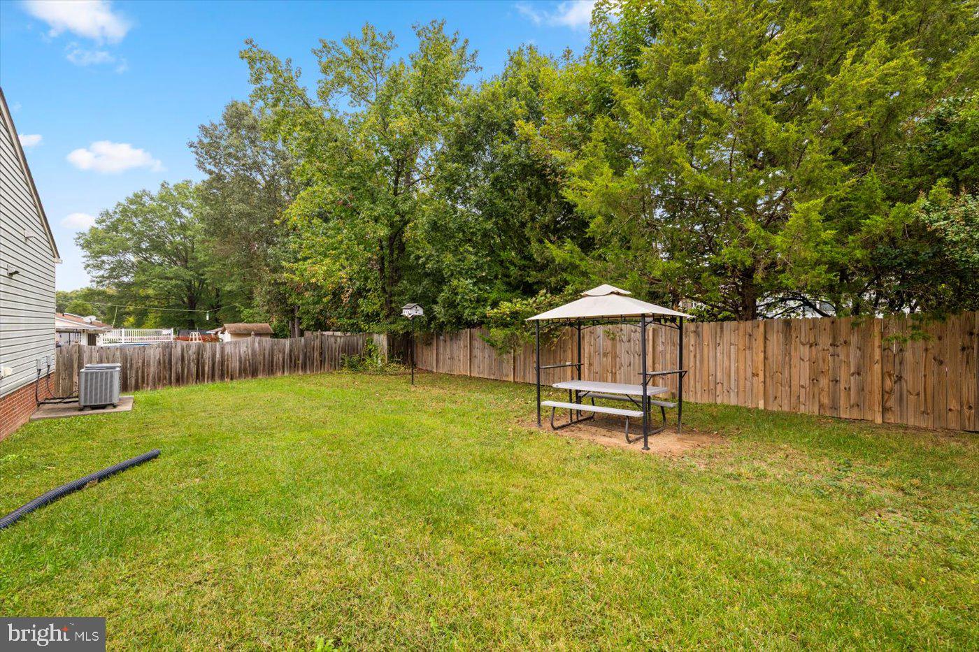 6026 MASSAPONAX DR, FREDERICKSBURG, Virginia 22407, 4 Bedrooms Bedrooms, ,3 BathroomsBathrooms,Residential,For sale,6026 MASSAPONAX DR,VASP2036582 MLS # VASP2036582