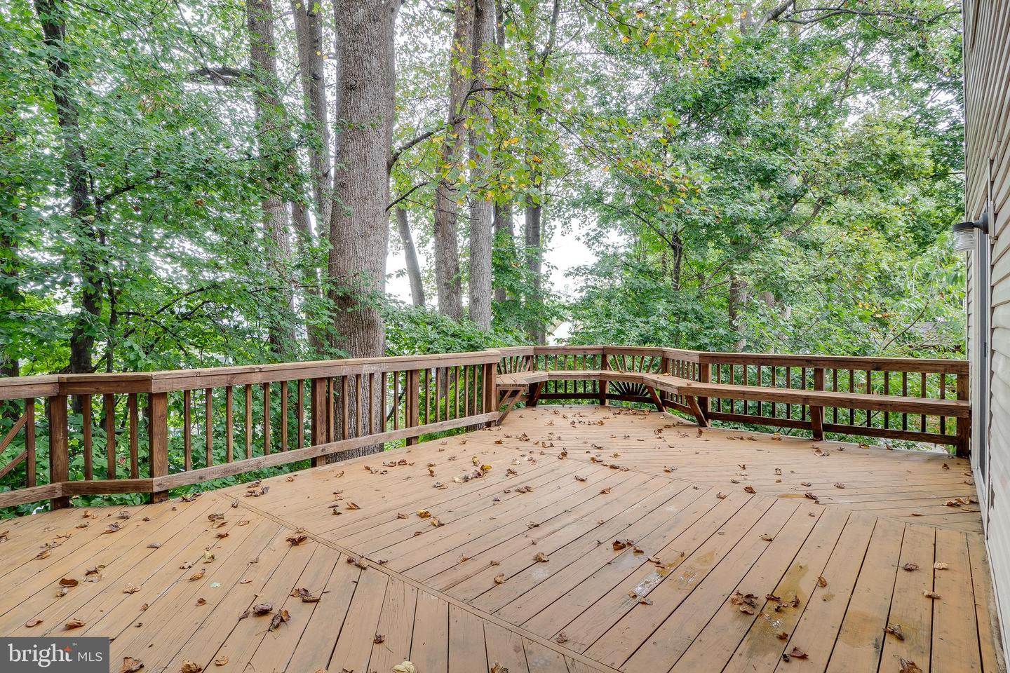 8004 CHIPPENHAM CT, FAIRFAX STATION, Virginia 22039, 4 Bedrooms Bedrooms, ,2 BathroomsBathrooms,Residential,For sale,8004 CHIPPENHAM CT,VAFX2270094 MLS # VAFX2270094