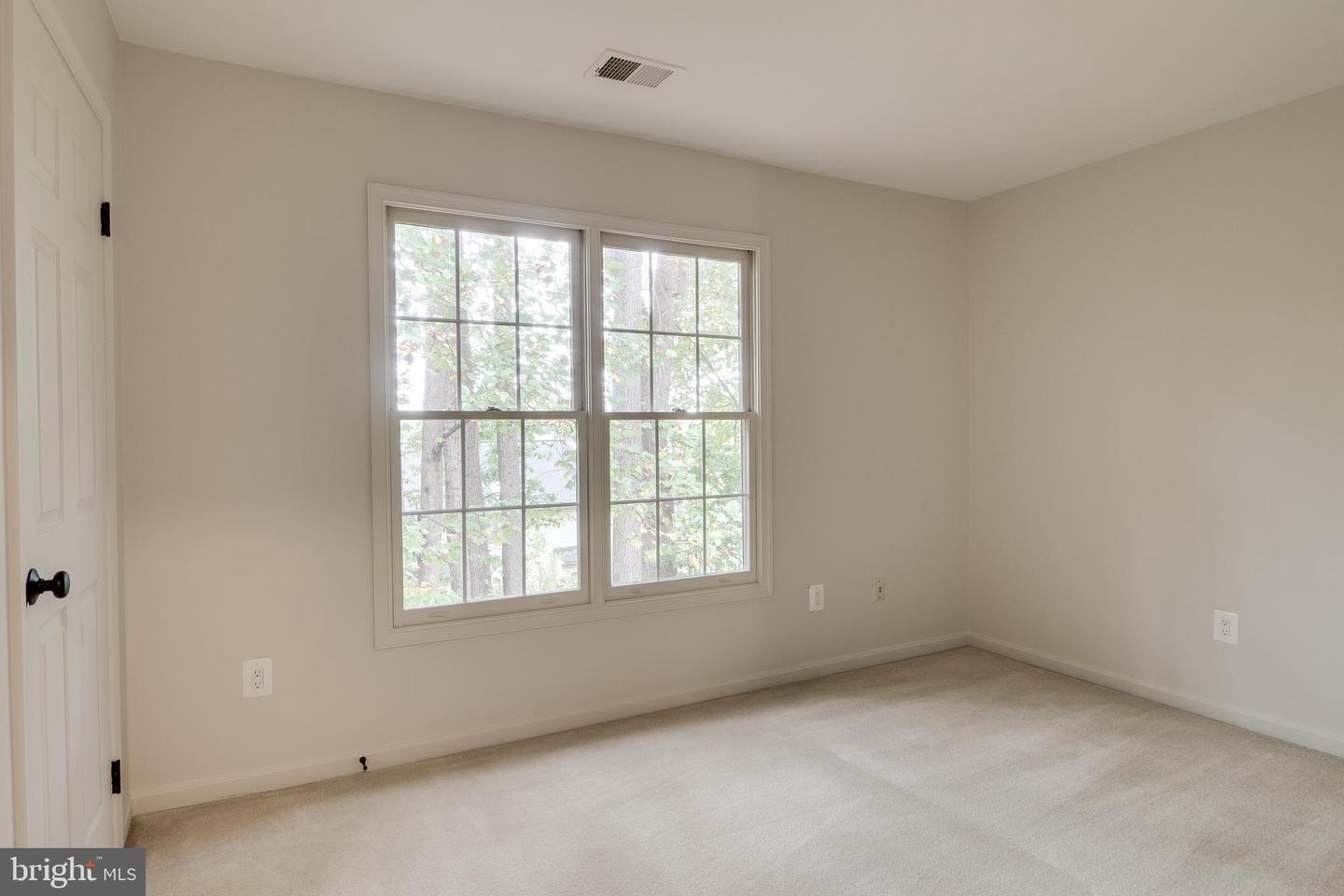 8004 CHIPPENHAM CT, FAIRFAX STATION, Virginia 22039, 4 Bedrooms Bedrooms, ,2 BathroomsBathrooms,Residential,For sale,8004 CHIPPENHAM CT,VAFX2270094 MLS # VAFX2270094