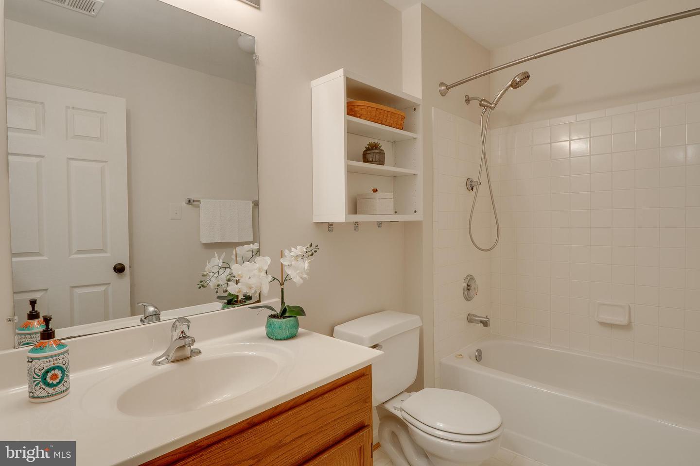 8004 CHIPPENHAM CT, FAIRFAX STATION, Virginia 22039, 4 Bedrooms Bedrooms, ,2 BathroomsBathrooms,Residential,For sale,8004 CHIPPENHAM CT,VAFX2270094 MLS # VAFX2270094
