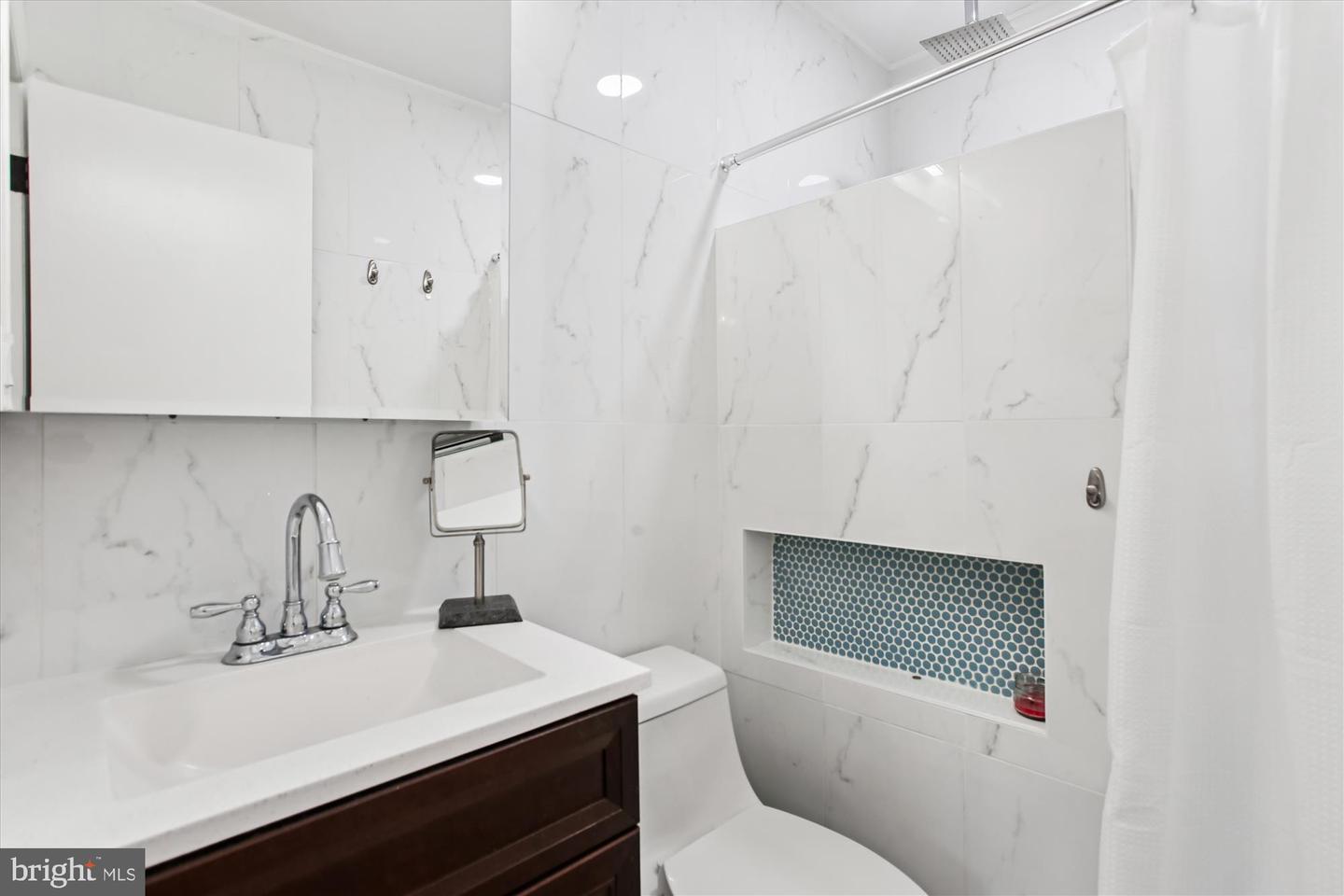 12824 CARA DR, WOODBRIDGE, Virginia 22192, 3 Bedrooms Bedrooms, ,2 BathroomsBathrooms,Residential,For sale,12824 CARA DR,VAPW2105168 MLS # VAPW2105168