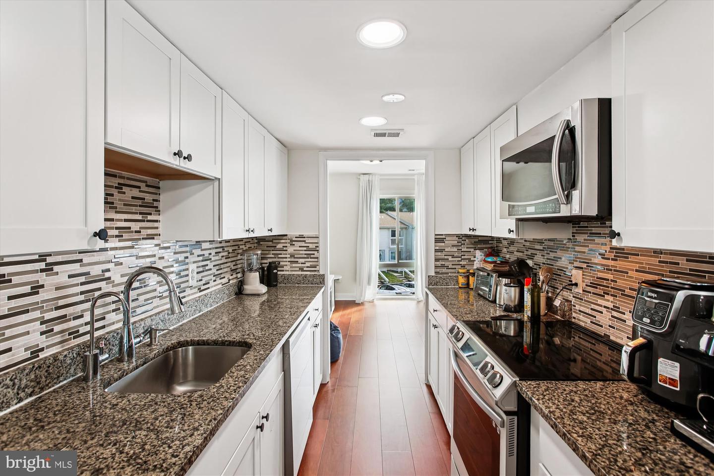 12824 CARA DR, WOODBRIDGE, Virginia 22192, 3 Bedrooms Bedrooms, ,2 BathroomsBathrooms,Residential,For sale,12824 CARA DR,VAPW2105168 MLS # VAPW2105168