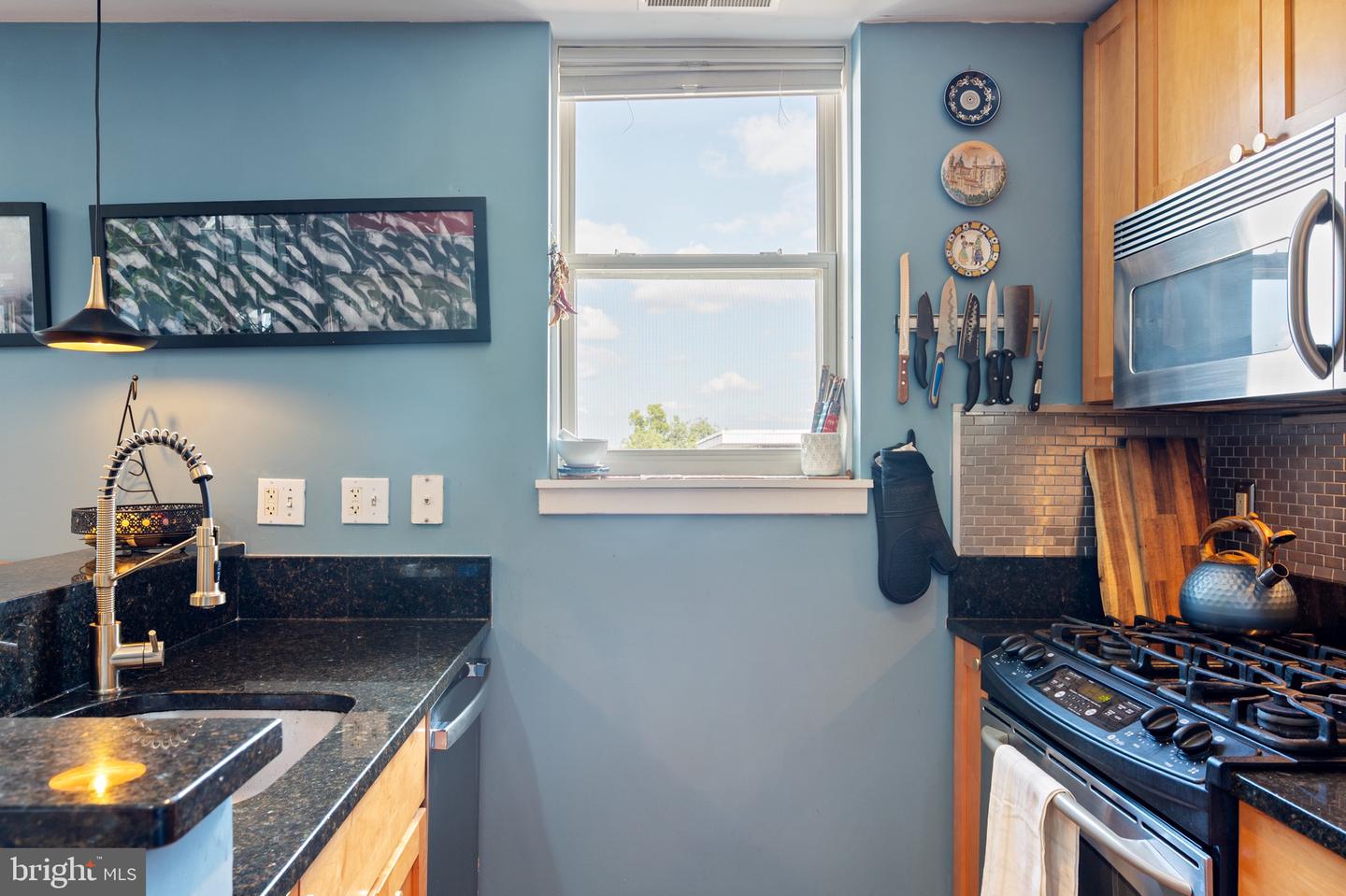 2535 13TH ST NW #403, WASHINGTON, District Of Columbia 20009, 1 Bedroom Bedrooms, ,1 BathroomBathrooms,Residential,For sale,2535 13TH ST NW #403,DCDC2224976 MLS # DCDC2224976