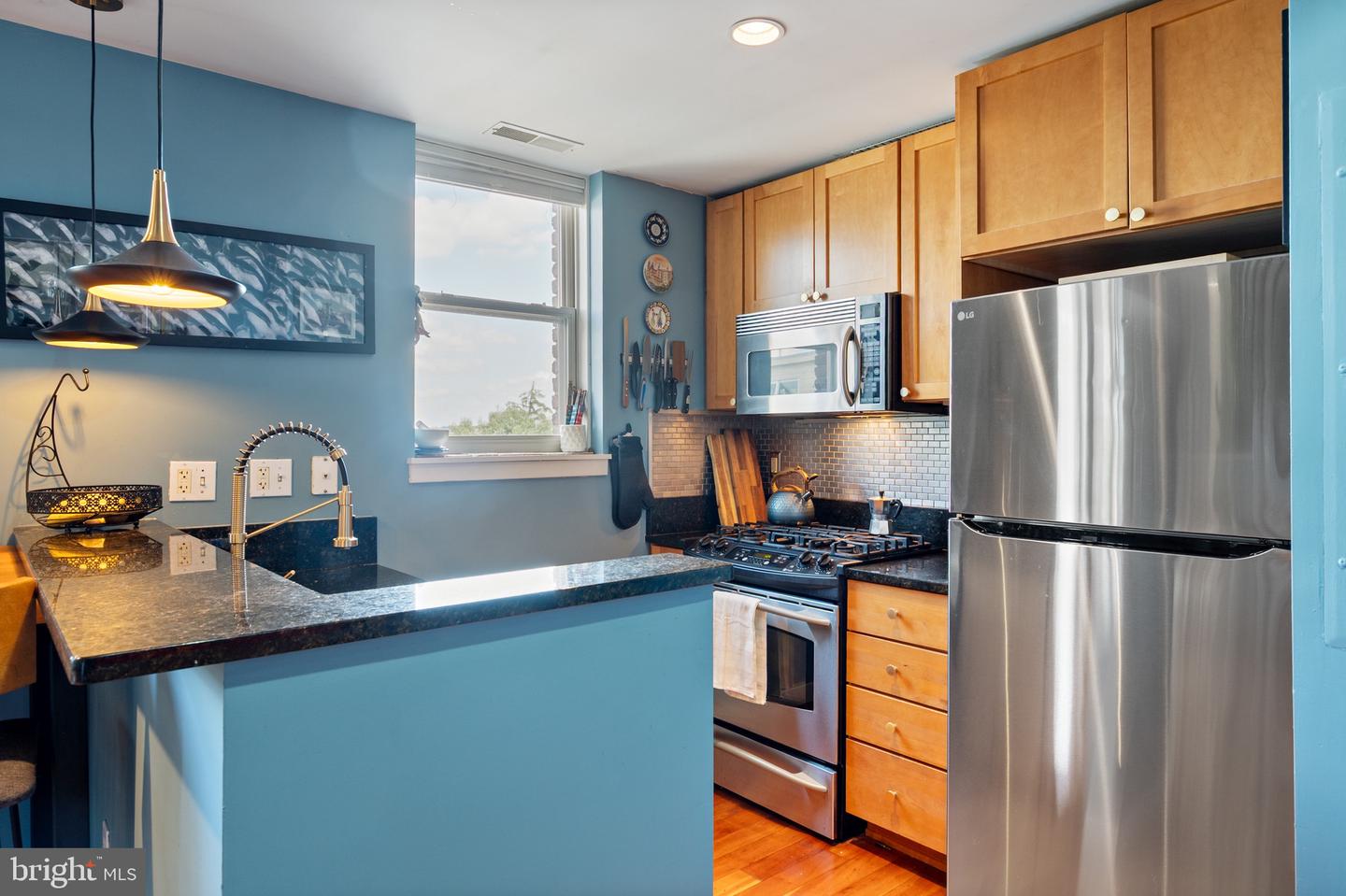 2535 13TH ST NW #403, WASHINGTON, District Of Columbia 20009, 1 Bedroom Bedrooms, ,1 BathroomBathrooms,Residential,For sale,2535 13TH ST NW #403,DCDC2224976 MLS # DCDC2224976