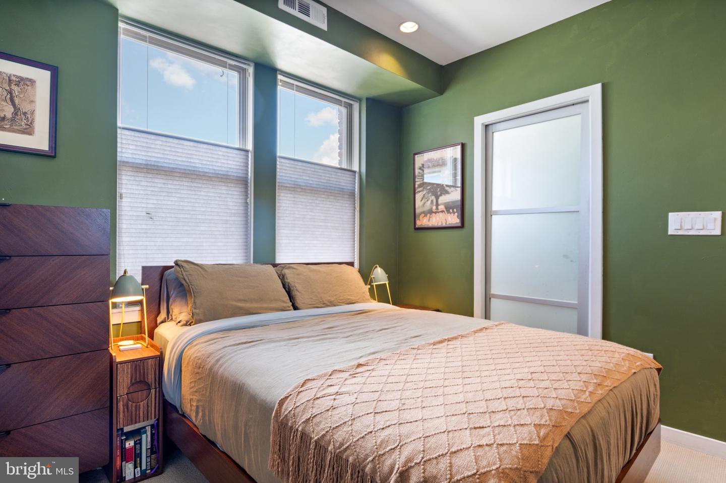 2535 13TH ST NW #403, WASHINGTON, District Of Columbia 20009, 1 Bedroom Bedrooms, ,1 BathroomBathrooms,Residential,For sale,2535 13TH ST NW #403,DCDC2224976 MLS # DCDC2224976