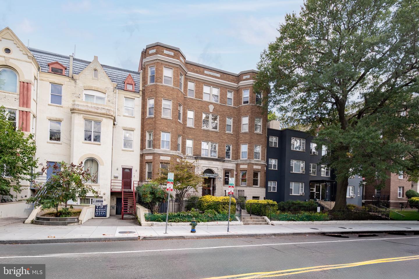 2535 13TH ST NW #403, WASHINGTON, District Of Columbia 20009, 1 Bedroom Bedrooms, ,1 BathroomBathrooms,Residential,For sale,2535 13TH ST NW #403,DCDC2224976 MLS # DCDC2224976