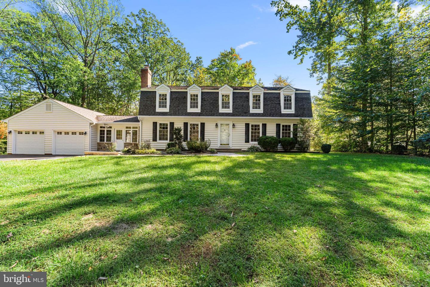 6605 DUVON PL, MANASSAS, Virginia 20111, 4 Bedrooms Bedrooms, 15 Rooms Rooms,3 BathroomsBathrooms,Residential,For sale,6605 DUVON PL,VAPW2105148 MLS # VAPW2105148