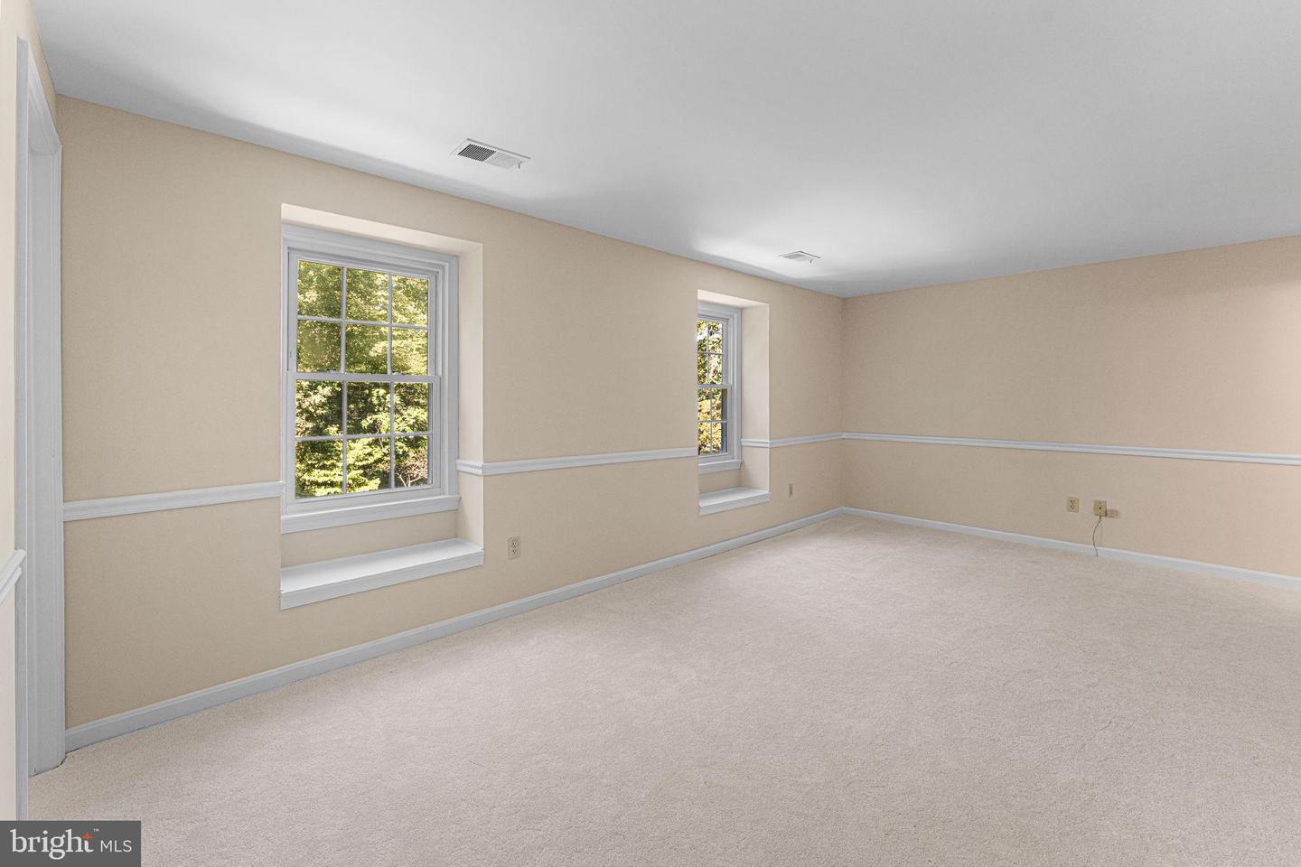 6605 DUVON PL, MANASSAS, Virginia 20111, 4 Bedrooms Bedrooms, 15 Rooms Rooms,3 BathroomsBathrooms,Residential,For sale,6605 DUVON PL,VAPW2105148 MLS # VAPW2105148