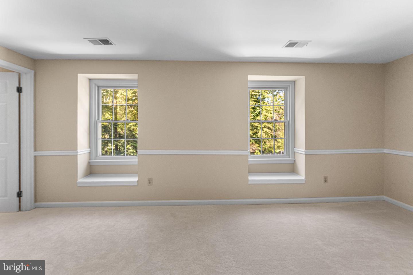 6605 DUVON PL, MANASSAS, Virginia 20111, 4 Bedrooms Bedrooms, 15 Rooms Rooms,3 BathroomsBathrooms,Residential,For sale,6605 DUVON PL,VAPW2105148 MLS # VAPW2105148