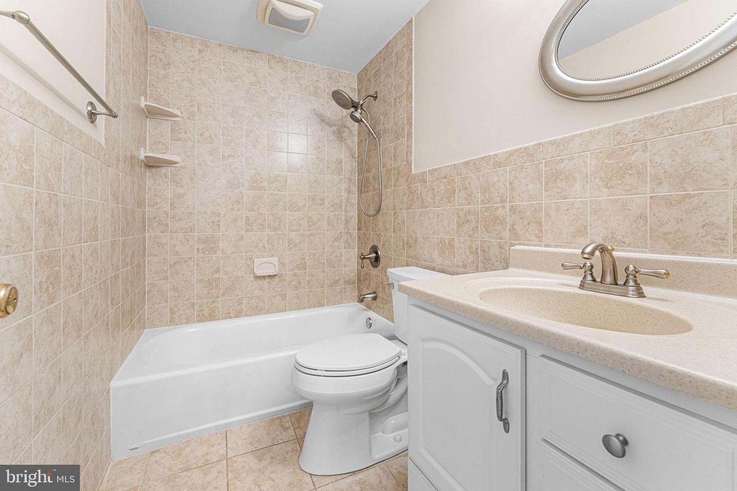 6605 DUVON PL, MANASSAS, Virginia 20111, 4 Bedrooms Bedrooms, 15 Rooms Rooms,3 BathroomsBathrooms,Residential,For sale,6605 DUVON PL,VAPW2105148 MLS # VAPW2105148