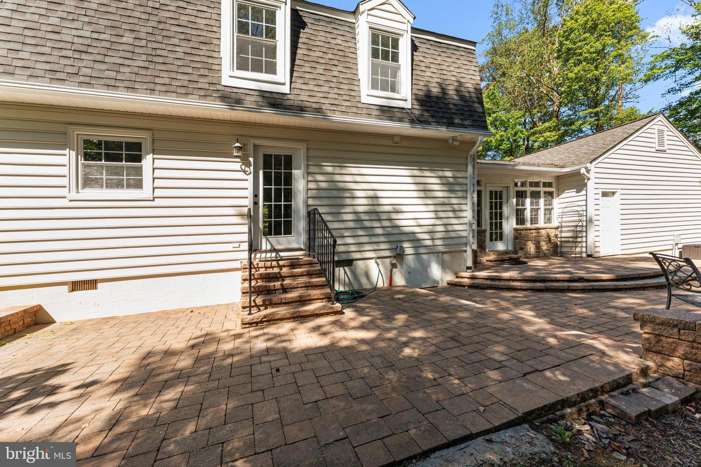 6605 DUVON PL, MANASSAS, Virginia 20111, 4 Bedrooms Bedrooms, 15 Rooms Rooms,3 BathroomsBathrooms,Residential,For sale,6605 DUVON PL,VAPW2105148 MLS # VAPW2105148
