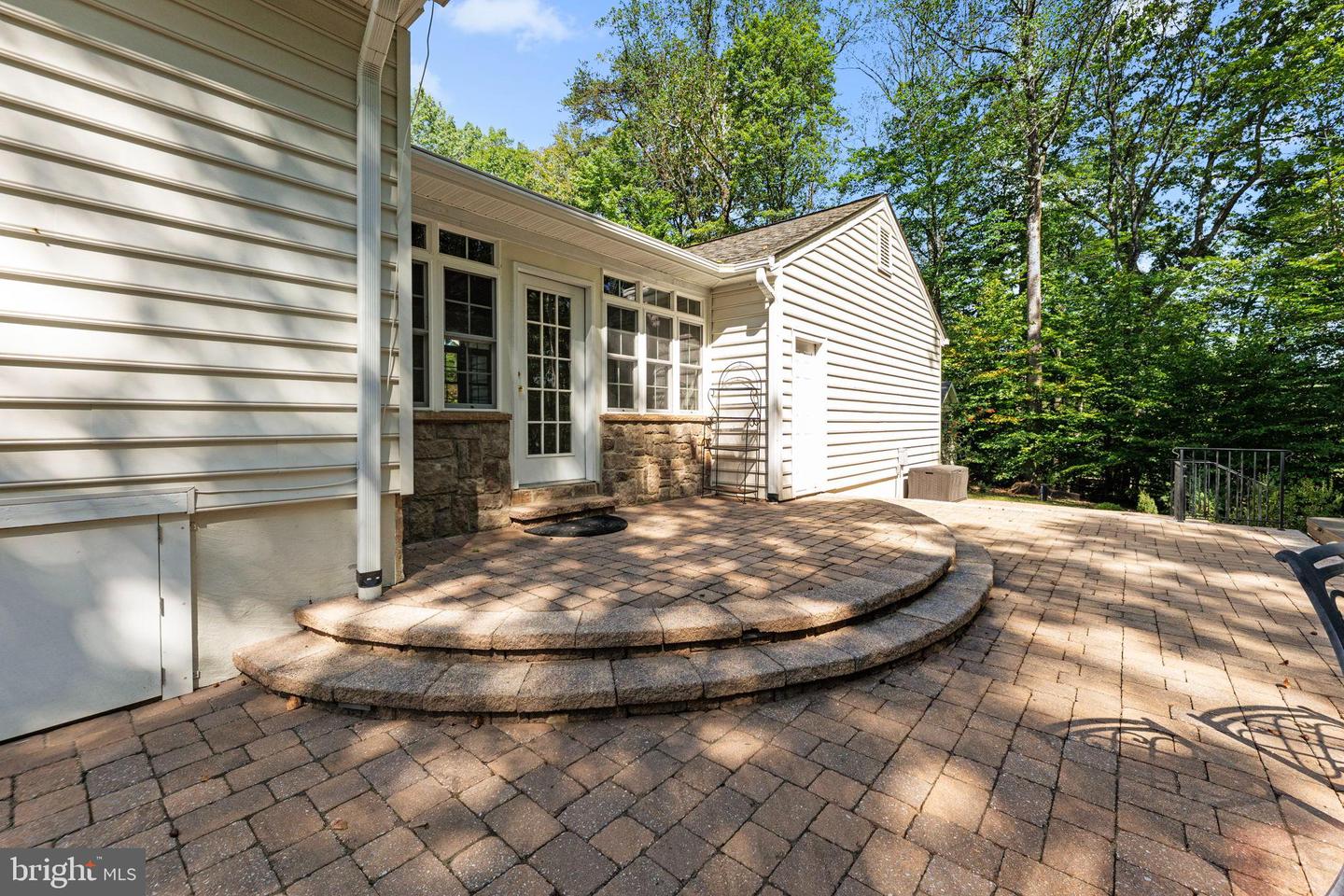 6605 DUVON PL, MANASSAS, Virginia 20111, 4 Bedrooms Bedrooms, 15 Rooms Rooms,3 BathroomsBathrooms,Residential,For sale,6605 DUVON PL,VAPW2105148 MLS # VAPW2105148
