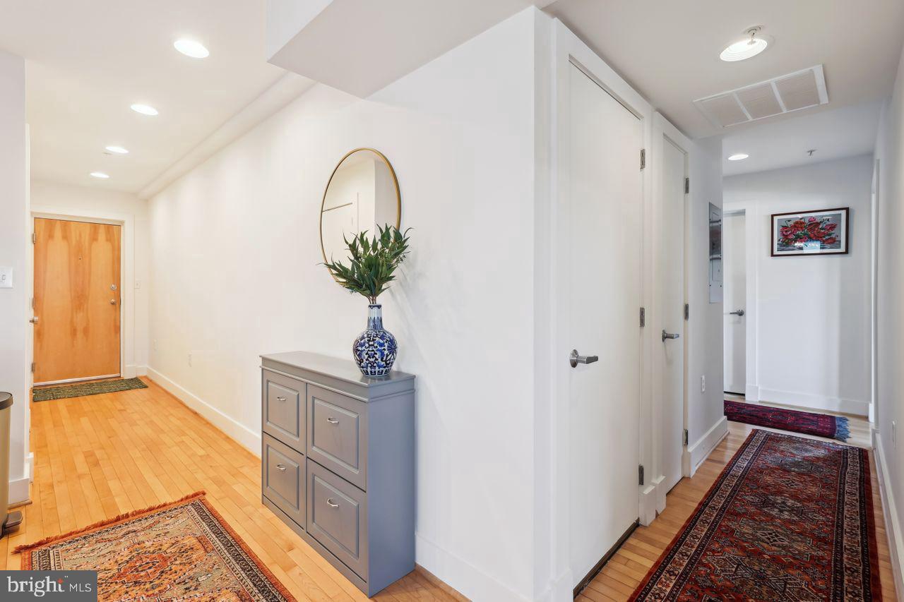 1520 INDEPENDENCE AVE SE #202, WASHINGTON, District Of Columbia 20003, 2 Bedrooms Bedrooms, ,2 BathroomsBathrooms,Residential,For sale,1520 INDEPENDENCE AVE SE #202,DCDC2225020 MLS # DCDC2225020 1520 INDEPENDENCE AVE SE #202, WASHINGTON, District Of Columbia 20003, 2 Bedrooms Bedrooms, ,2 BathroomsBathrooms,Residential,For sale,1520 INDEPENDENCE AVE SE #202,DCDC2225020 MLS # DCDC2225020