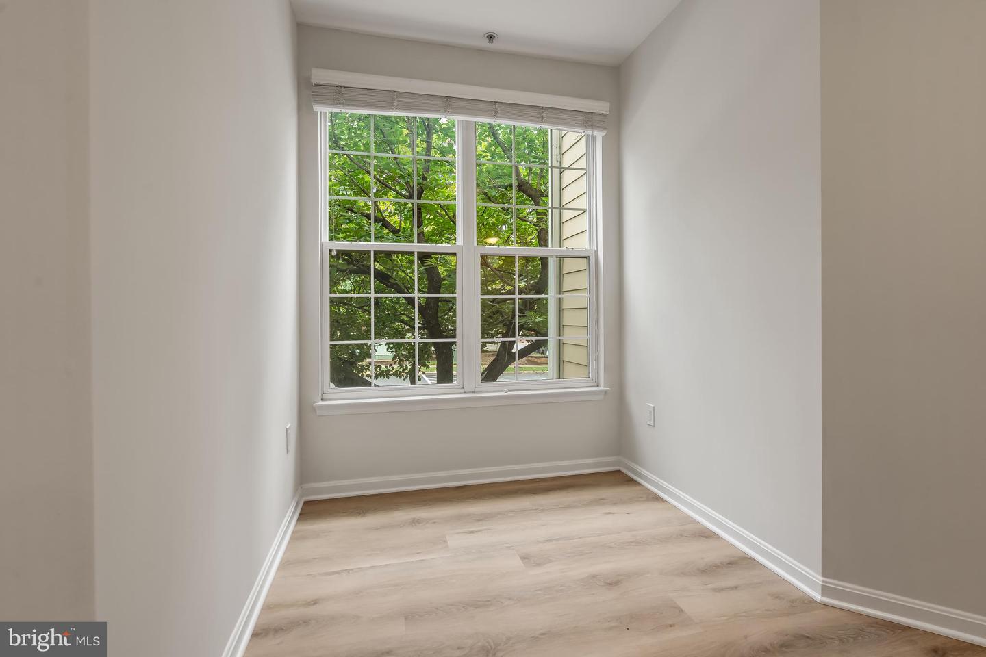 2711 BELLFOREST CT #109, VIENNA, Virginia 22180, 1 Bedroom Bedrooms, ,1 BathroomBathrooms,Residential,For sale,2711 BELLFOREST CT #109,VAFX2270210 MLS # VAFX2270210