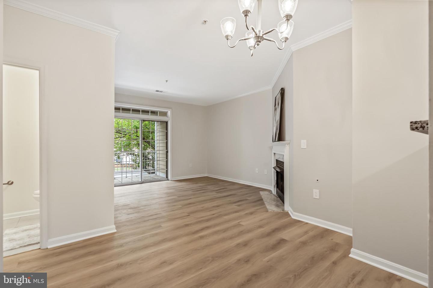 2711 BELLFOREST CT #109, VIENNA, Virginia 22180, 1 Bedroom Bedrooms, ,1 BathroomBathrooms,Residential,For sale,2711 BELLFOREST CT #109,VAFX2270210 MLS # VAFX2270210