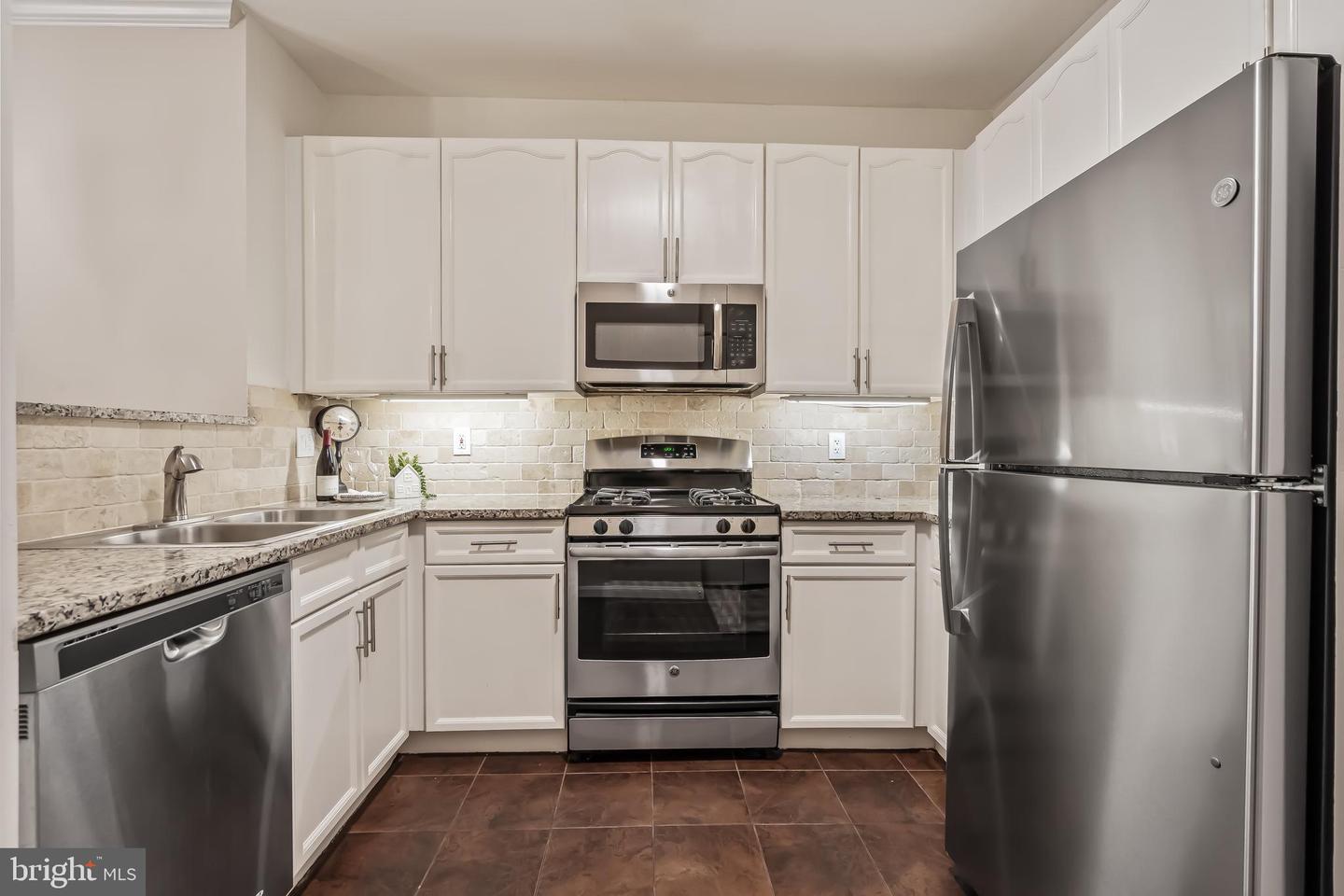 2711 BELLFOREST CT #109, VIENNA, Virginia 22180, 1 Bedroom Bedrooms, ,1 BathroomBathrooms,Residential,For sale,2711 BELLFOREST CT #109,VAFX2270210 MLS # VAFX2270210
