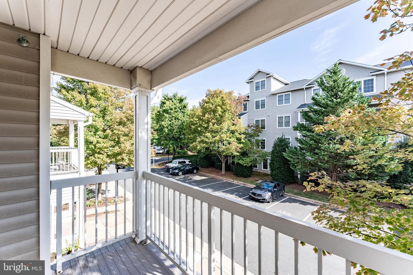 12887 FAIR BRIAR LN, FAIRFAX, Virginia 22033, 2 Bedrooms Bedrooms, ,2 BathroomsBathrooms,Residential,For sale,12887 FAIR BRIAR LN,VAFX2270262 MLS # VAFX2270262