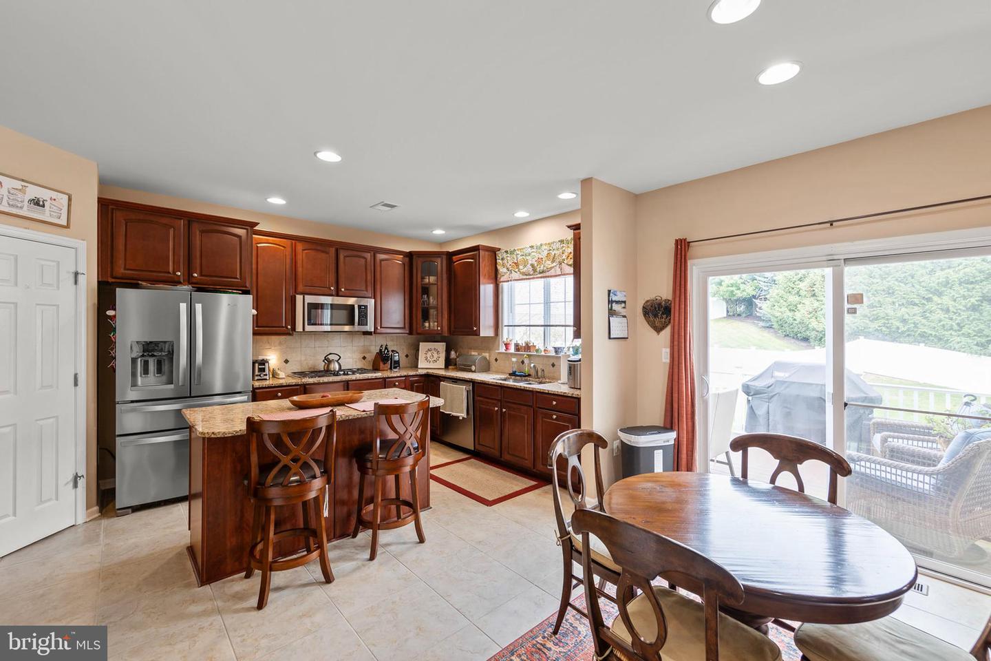 800 LAKE DR, WINCHESTER, Virginia 22601, 5 Bedrooms Bedrooms, ,4 BathroomsBathrooms,Residential,For sale,800 LAKE DR,VAWI2009168 MLS # VAWI2009168
