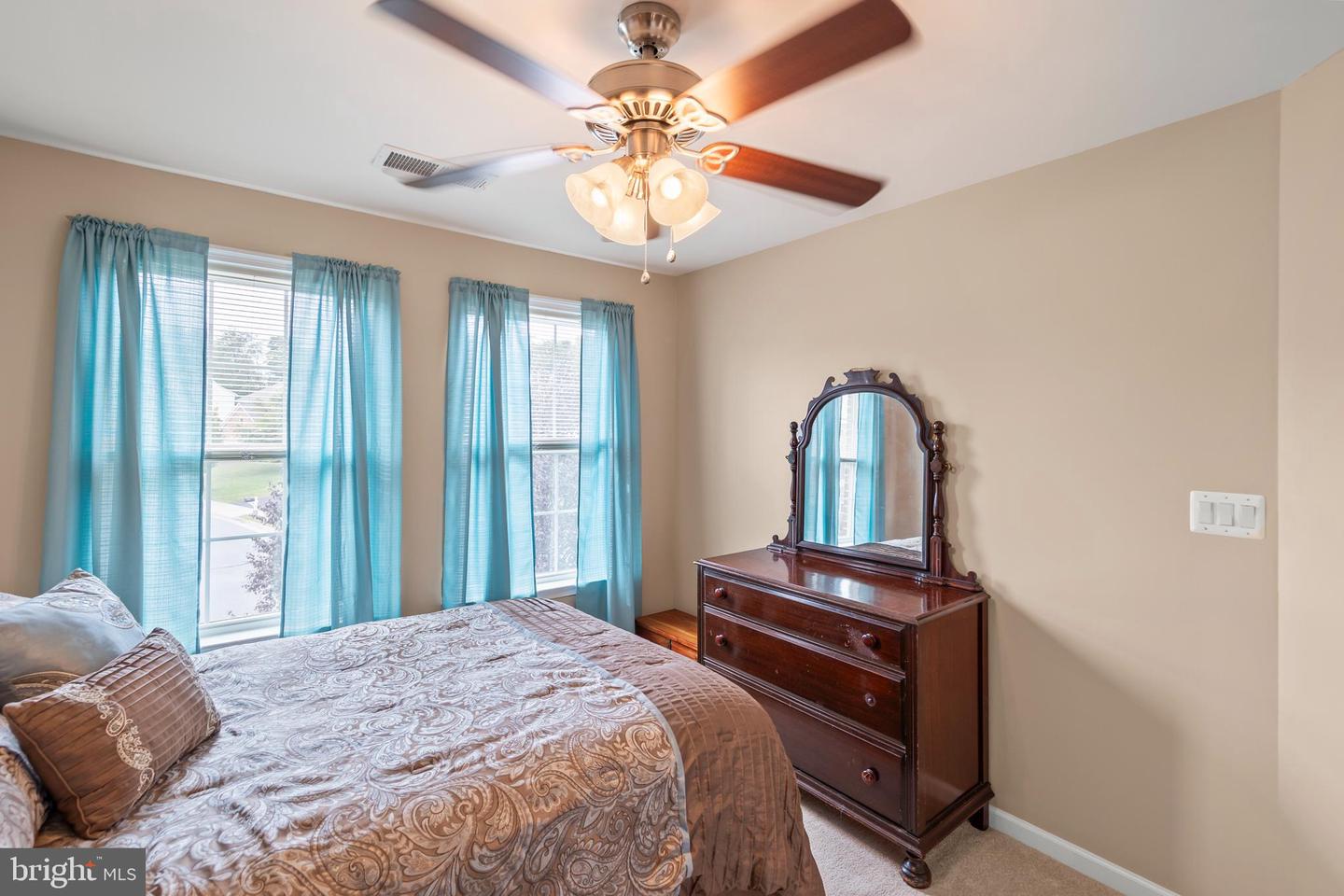 800 LAKE DR, WINCHESTER, Virginia 22601, 5 Bedrooms Bedrooms, ,4 BathroomsBathrooms,Residential,For sale,800 LAKE DR,VAWI2009168 MLS # VAWI2009168