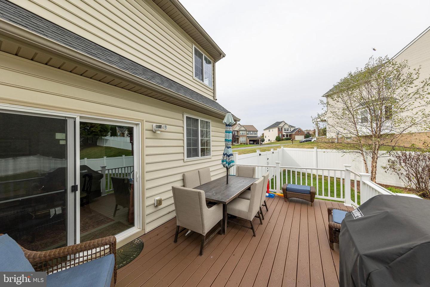 800 LAKE DR, WINCHESTER, Virginia 22601, 5 Bedrooms Bedrooms, ,4 BathroomsBathrooms,Residential,For sale,800 LAKE DR,VAWI2009168 MLS # VAWI2009168