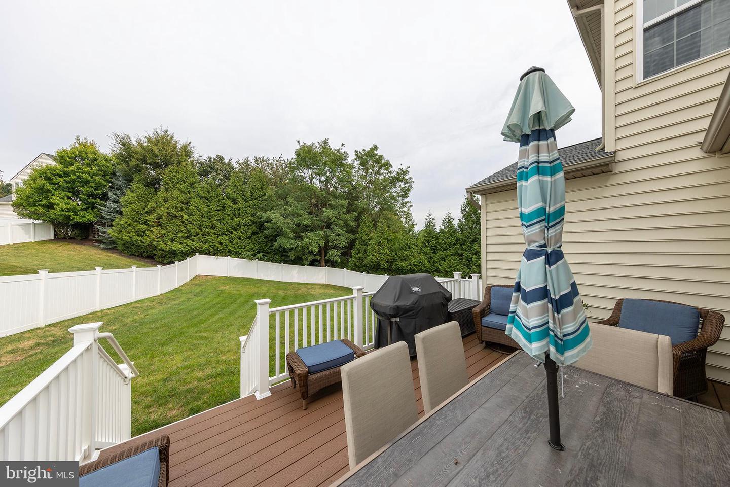 800 LAKE DR, WINCHESTER, Virginia 22601, 5 Bedrooms Bedrooms, ,4 BathroomsBathrooms,Residential,For sale,800 LAKE DR,VAWI2009168 MLS # VAWI2009168