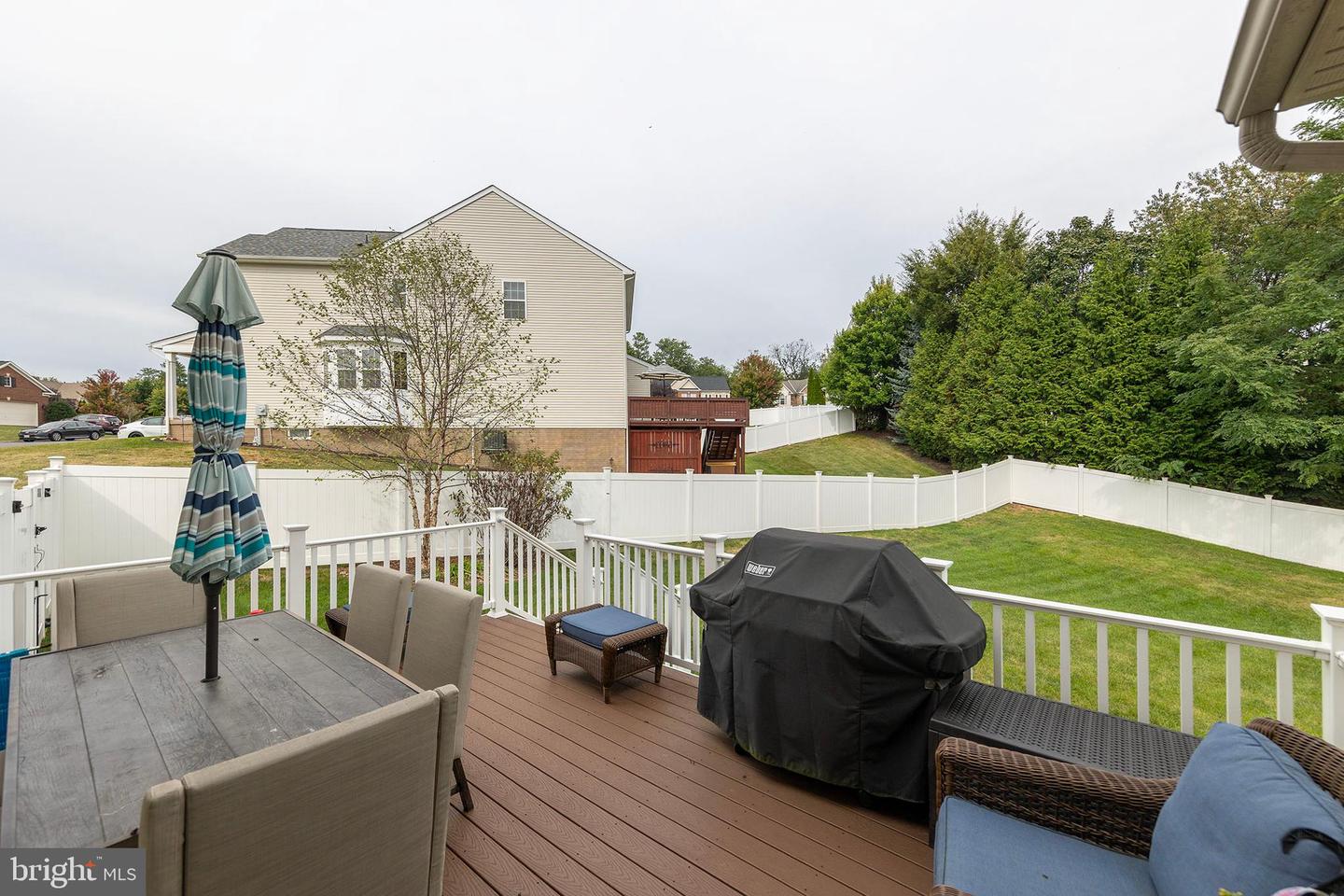 800 LAKE DR, WINCHESTER, Virginia 22601, 5 Bedrooms Bedrooms, ,4 BathroomsBathrooms,Residential,For sale,800 LAKE DR,VAWI2009168 MLS # VAWI2009168