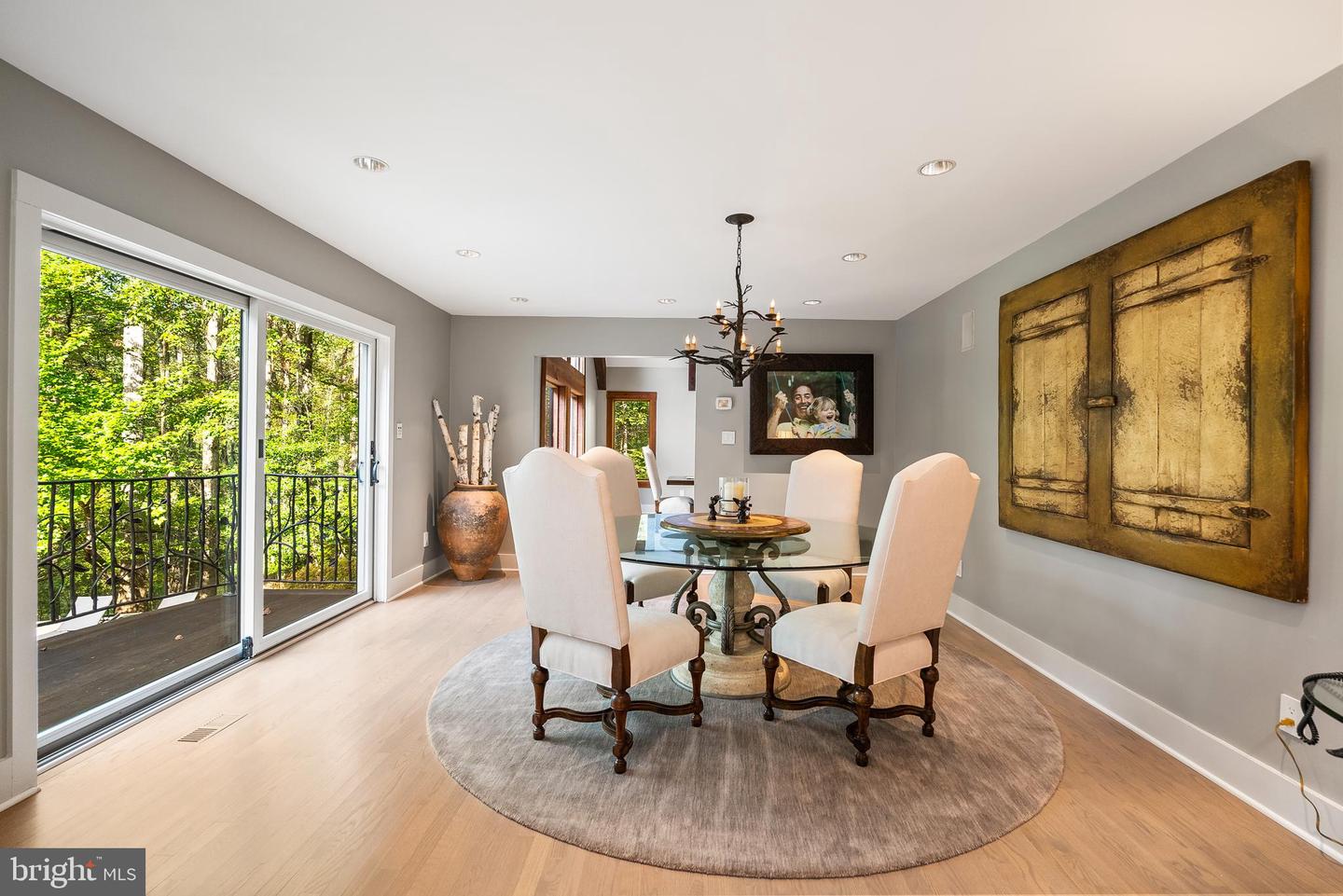 536 SPRINGVALE RD, GREAT FALLS, Virginia 22066, 6 Bedrooms Bedrooms, ,7 BathroomsBathrooms,Residential,For sale,536 SPRINGVALE RD,VAFX2270218 MLS # VAFX2270218