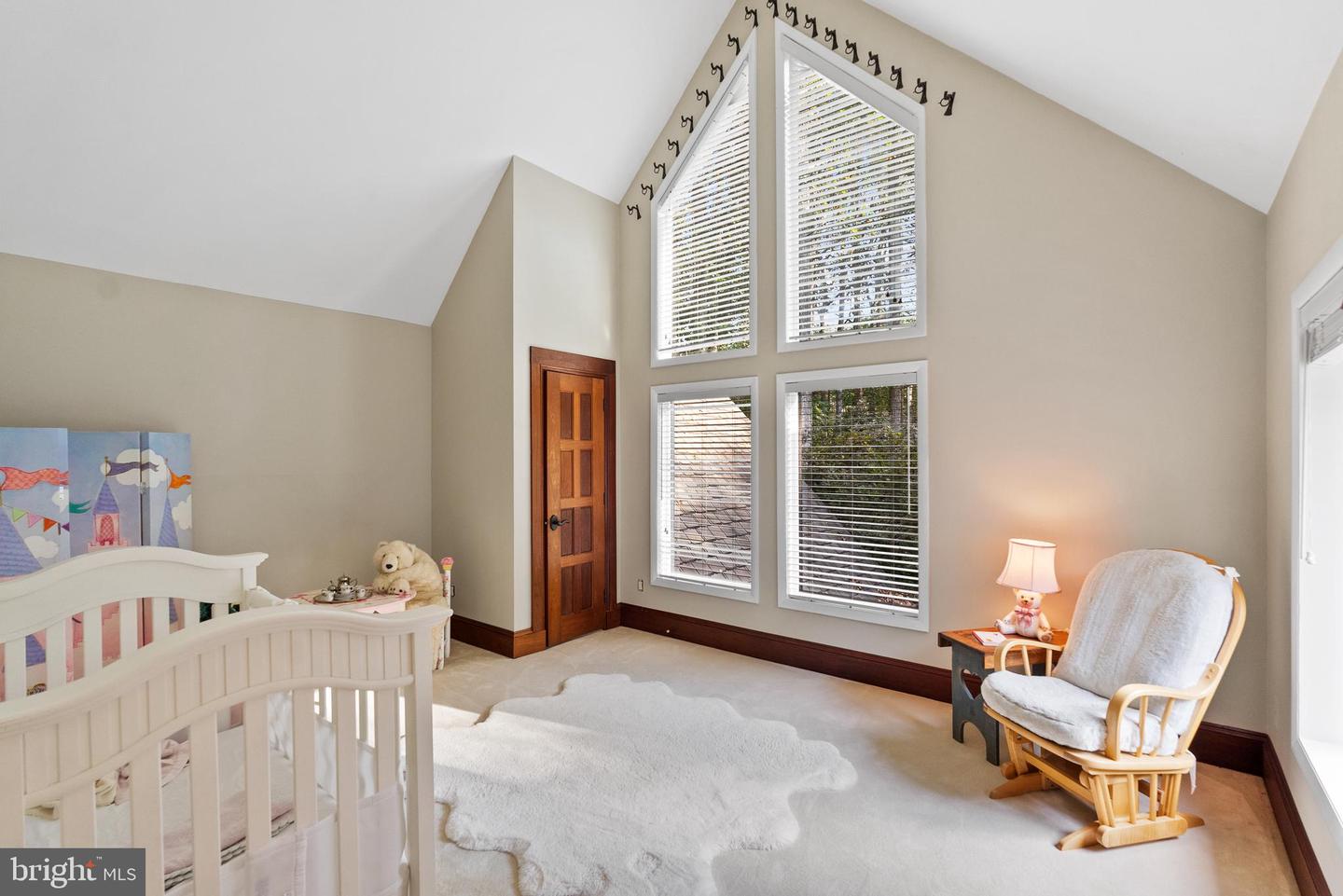 536 SPRINGVALE RD, GREAT FALLS, Virginia 22066, 6 Bedrooms Bedrooms, ,7 BathroomsBathrooms,Residential,For sale,536 SPRINGVALE RD,VAFX2270218 MLS # VAFX2270218