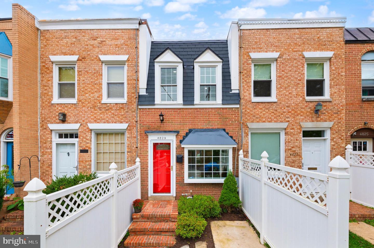 4829 41ST ST NW, WASHINGTON, District Of Columbia 20016, 2 Bedrooms Bedrooms, ,1 BathroomBathrooms,Residential,For sale,4829 41ST ST NW,DCDC2225044 MLS # DCDC2225044