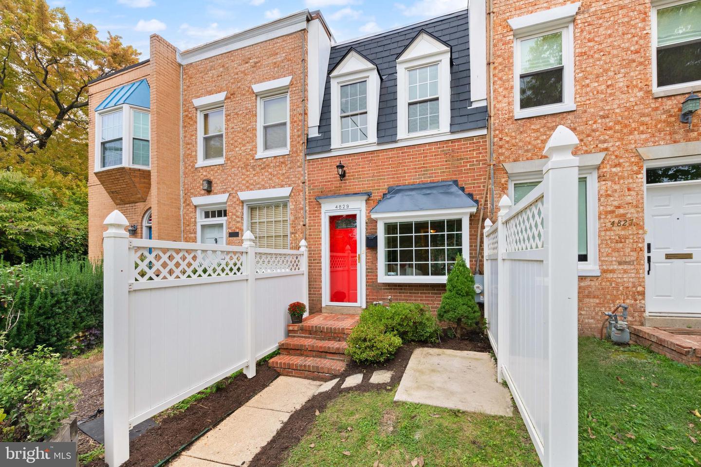 4829 41ST ST NW, WASHINGTON, District Of Columbia 20016, 2 Bedrooms Bedrooms, ,1 BathroomBathrooms,Residential,For sale,4829 41ST ST NW,DCDC2225044 MLS # DCDC2225044