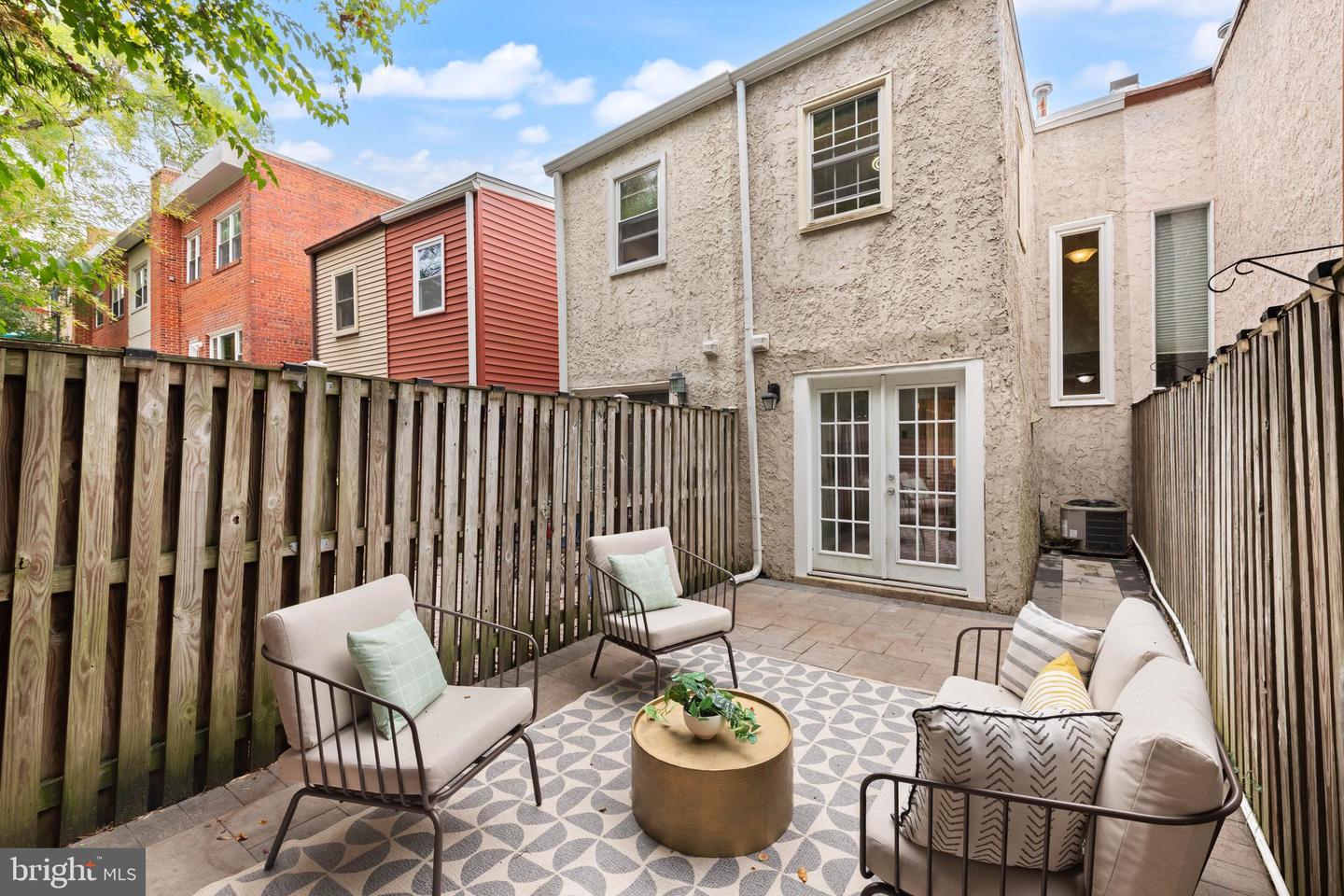 4829 41ST ST NW, WASHINGTON, District Of Columbia 20016, 2 Bedrooms Bedrooms, ,1 BathroomBathrooms,Residential,For sale,4829 41ST ST NW,DCDC2225044 MLS # DCDC2225044