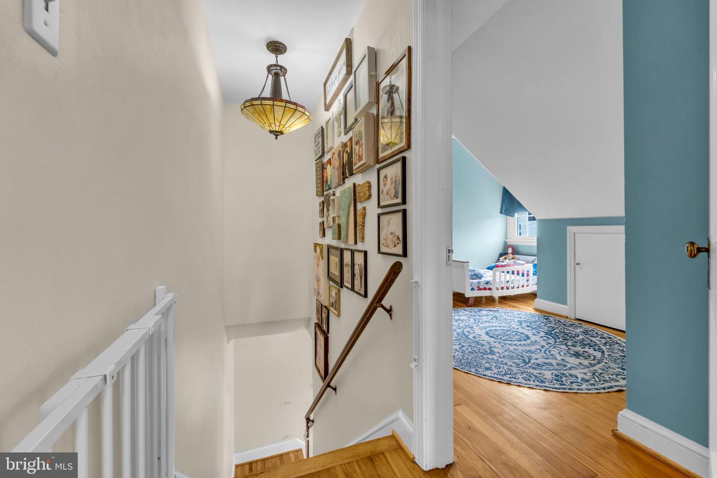 2805 W GEORGE MASON RD, FALLS CHURCH, Virginia 22042, 4 Bedrooms Bedrooms, ,2 BathroomsBathrooms,Residential,For sale,2805 W GEORGE MASON RD,VAFX2270254 MLS # VAFX2270254