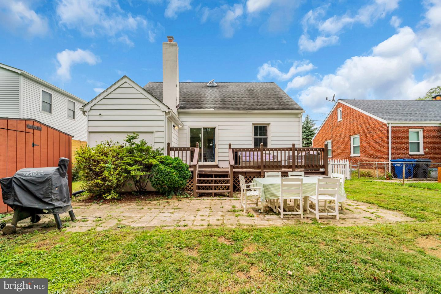 2805 W GEORGE MASON RD, FALLS CHURCH, Virginia 22042, 4 Bedrooms Bedrooms, ,2 BathroomsBathrooms,Residential,For sale,2805 W GEORGE MASON RD,VAFX2270254 MLS # VAFX2270254