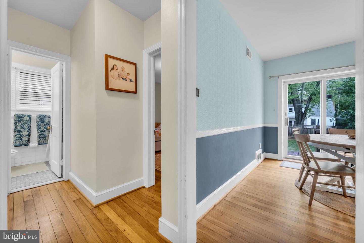 2805 W GEORGE MASON RD, FALLS CHURCH, Virginia 22042, 4 Bedrooms Bedrooms, ,2 BathroomsBathrooms,Residential,For sale,2805 W GEORGE MASON RD,VAFX2270254 MLS # VAFX2270254