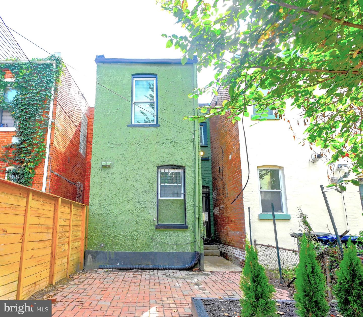 1702 A ST SE, WASHINGTON, District Of Columbia 20003, 2 Bedrooms Bedrooms, ,1 BathroomBathrooms,Residential,For sale,1702 A ST SE,DCDC2225068 MLS # DCDC2225068
