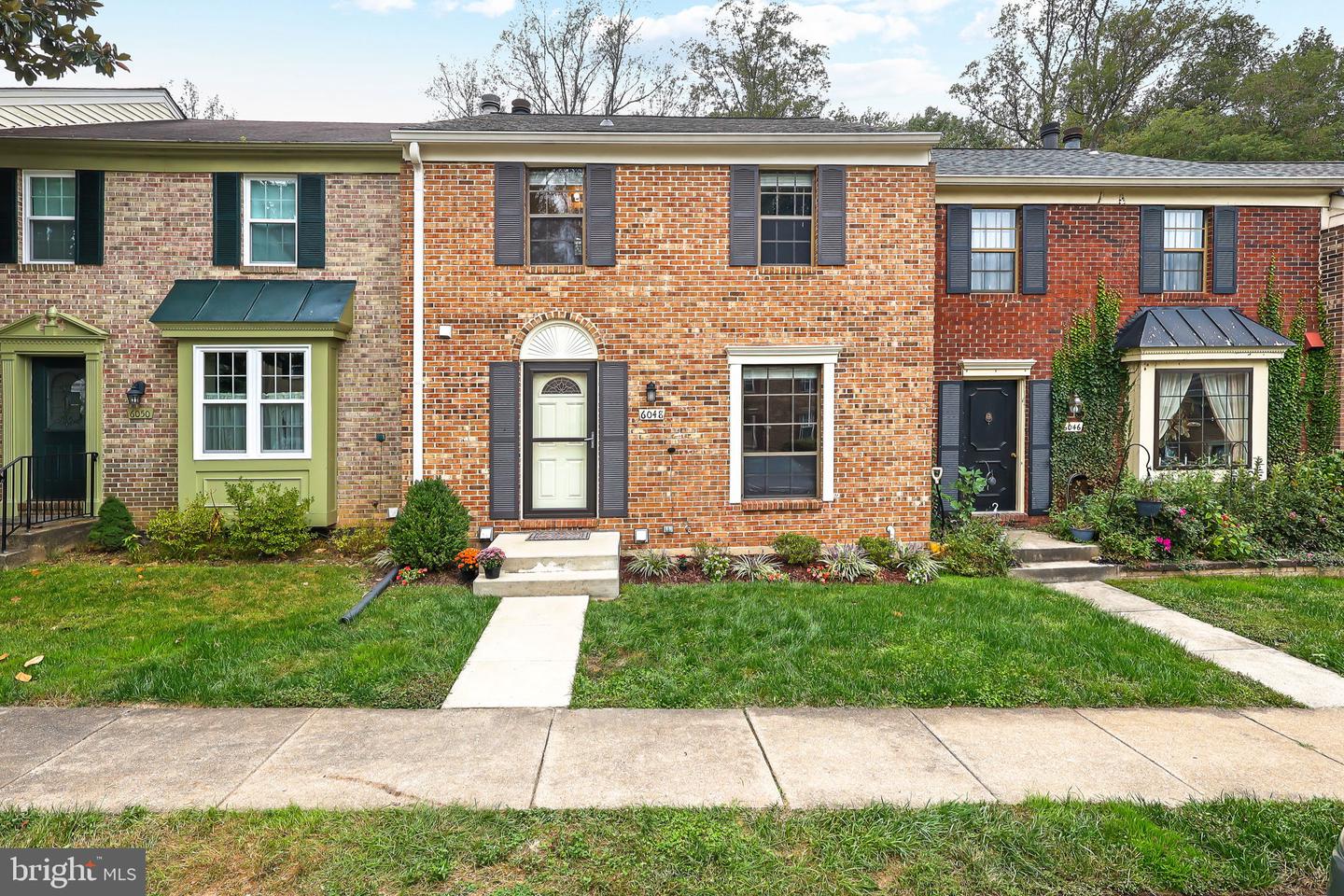 6048 HEATHWICK CT, BURKE, Virginia 22015, 3 Bedrooms Bedrooms, 12 Rooms Rooms,2 BathroomsBathrooms,Residential,For sale,6048 HEATHWICK CT,VAFX2270268 MLS # VAFX2270268