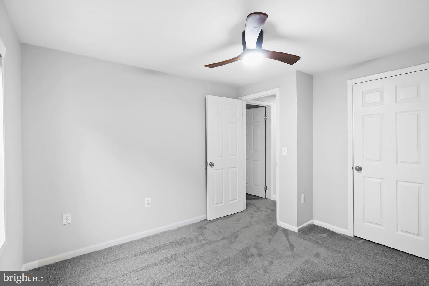 6048 HEATHWICK CT, BURKE, Virginia 22015, 3 Bedrooms Bedrooms, 12 Rooms Rooms,2 BathroomsBathrooms,Residential,For sale,6048 HEATHWICK CT,VAFX2270268 MLS # VAFX2270268