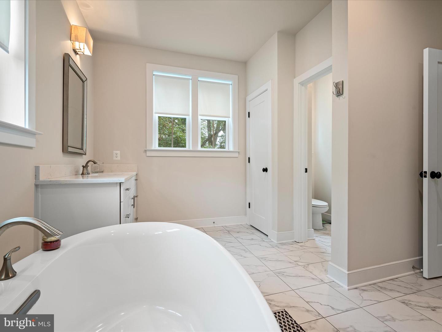 221 S 32ND ST, PURCELLVILLE, Virginia 20132, 4 Bedrooms Bedrooms, ,3 BathroomsBathrooms,Residential,For sale,221 S 32ND ST,VALO2108036 MLS # VALO2108036