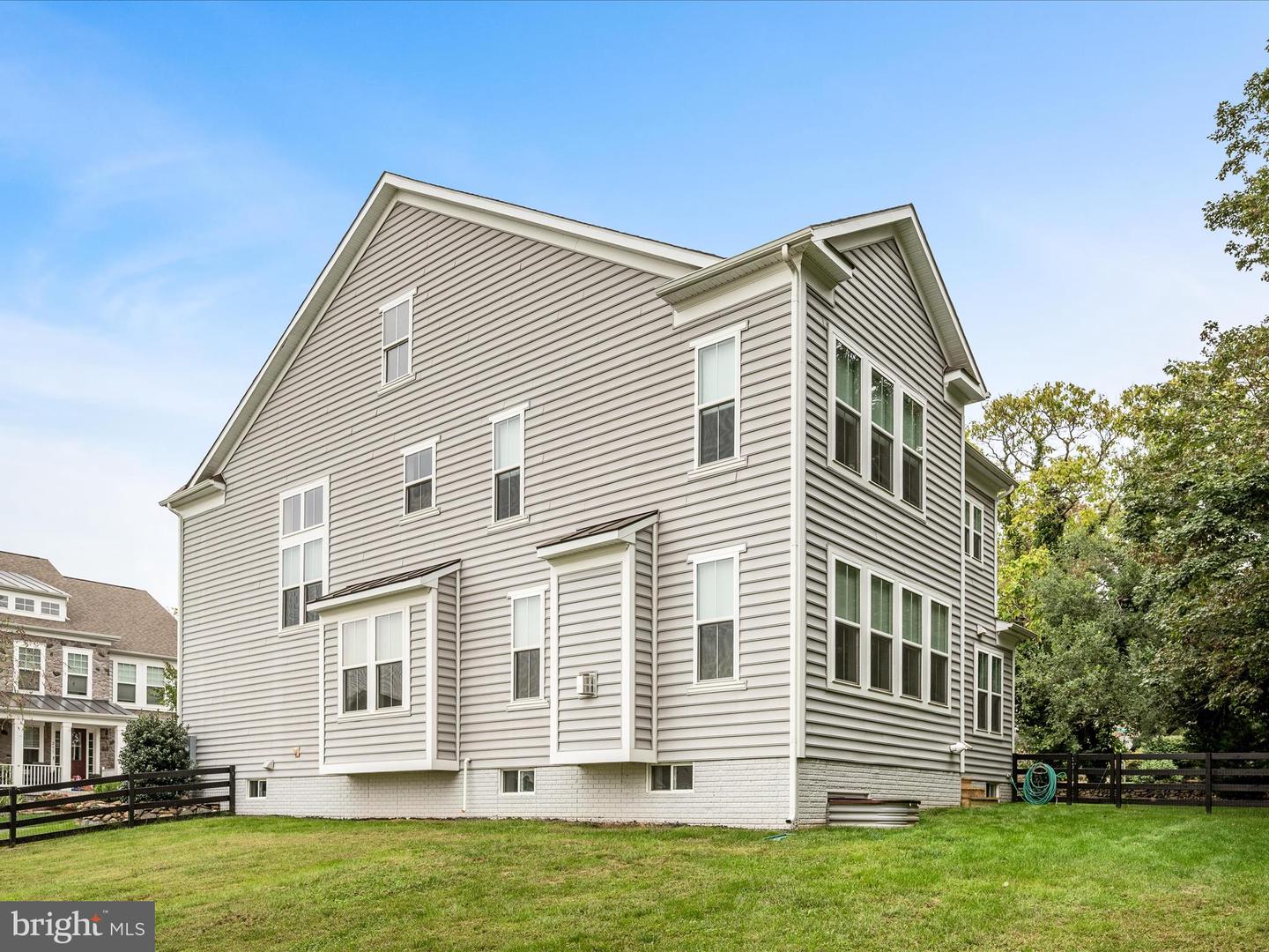 221 S 32ND ST, PURCELLVILLE, Virginia 20132, 4 Bedrooms Bedrooms, ,3 BathroomsBathrooms,Residential,For sale,221 S 32ND ST,VALO2108036 MLS # VALO2108036