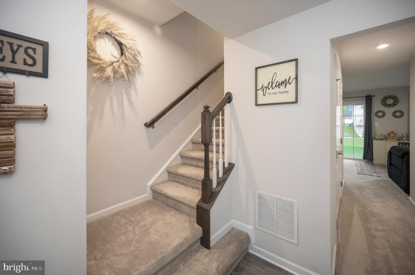 8404 DEVRIES LN, SPOTSYLVANIA, Virginia 22553, 3 Bedrooms Bedrooms, 9 Rooms Rooms,2 BathroomsBathrooms,Residential,For sale,8404 DEVRIES LN,VASP2036608 MLS # VASP2036608