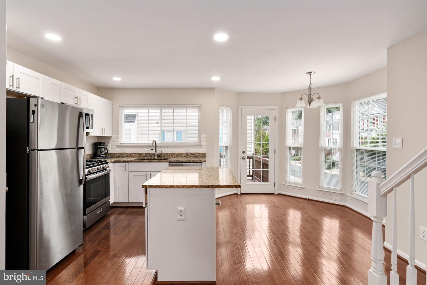 8548 TOWNE MANOR CT, ALEXANDRIA, Virginia 22309, 2 Bedrooms Bedrooms, ,2 BathroomsBathrooms,Residential,For sale,8548 TOWNE MANOR CT,VAFX2270326 MLS # VAFX2270326